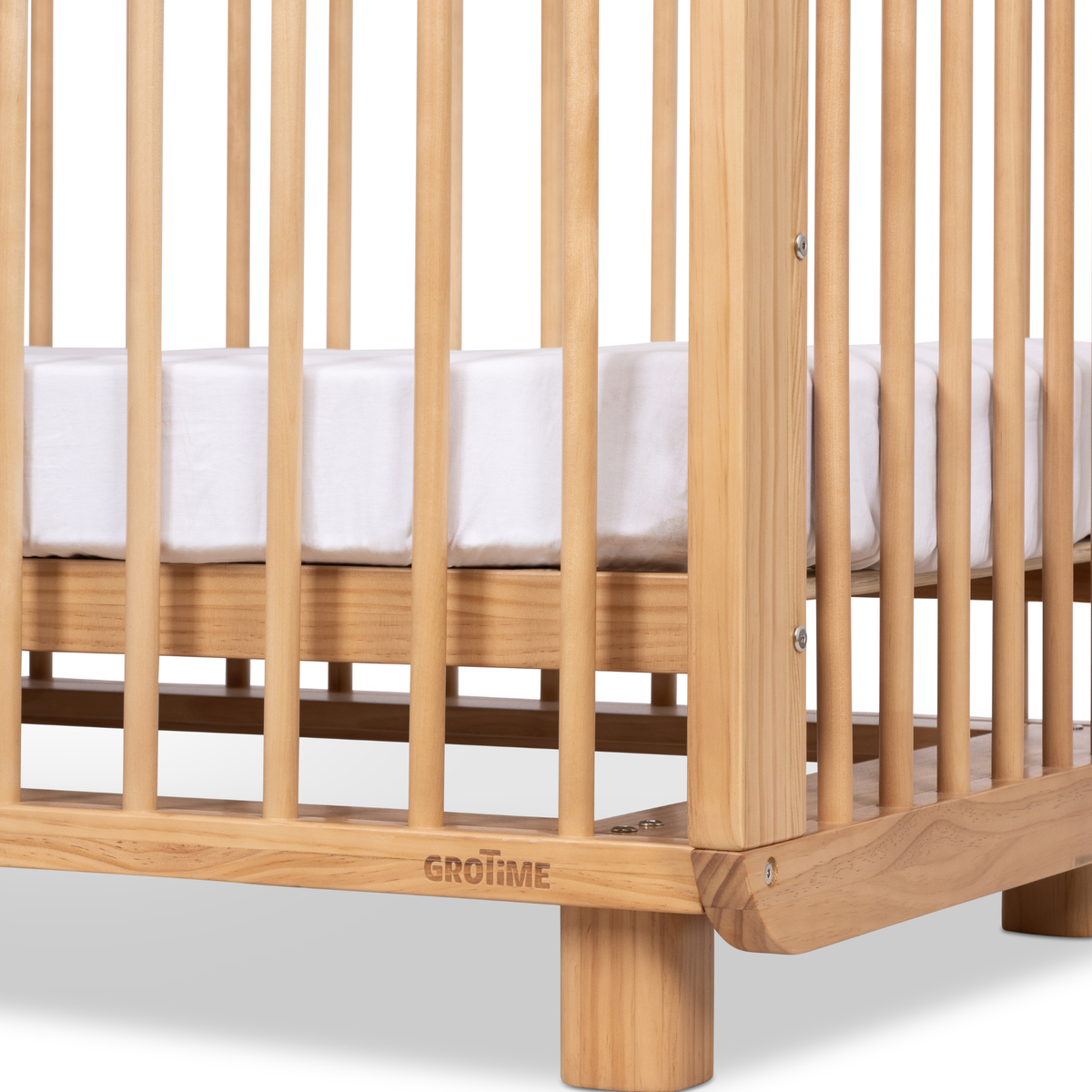 Winslow Cot